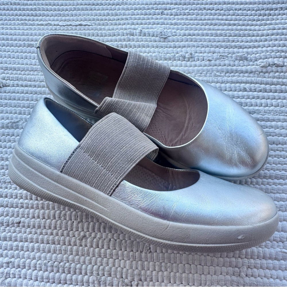 FitFlop Silver Metallic Mary Jane Flats Comfort Shoes Size 8 EU 39 - Picture 8 of 8